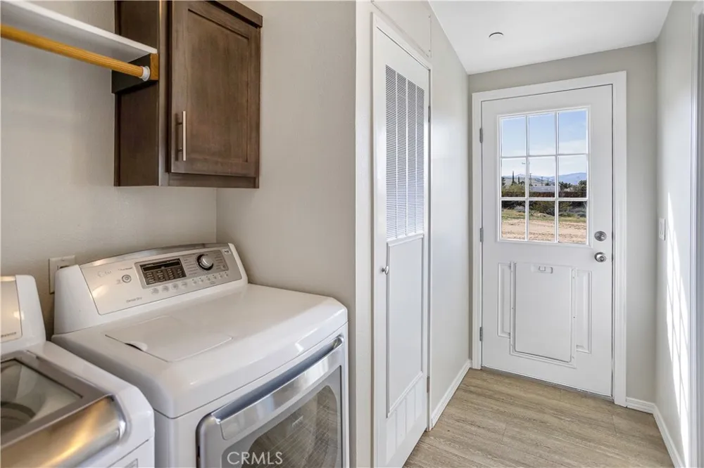 3614 Surrey Avenue Yucca Valley, CA 92284
