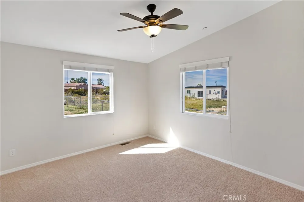3614 Surrey Avenue Yucca Valley, CA 92284