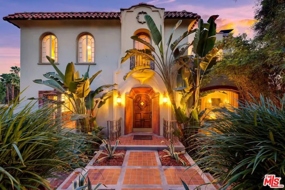 6538 Cahuenga Terrace Los Angeles, CA 90068