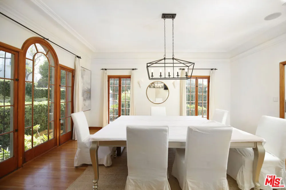 6538 Cahuenga Terrace Los Angeles, CA 90068