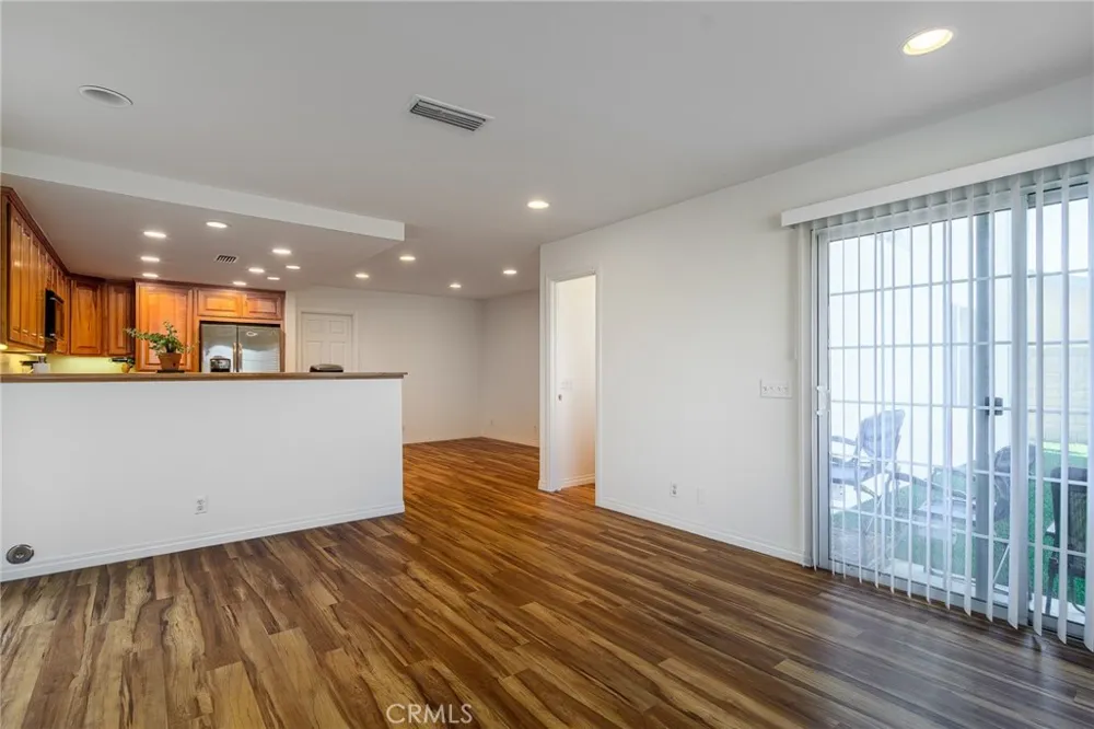 20311 Brentstone Huntington Beach, CA 92646