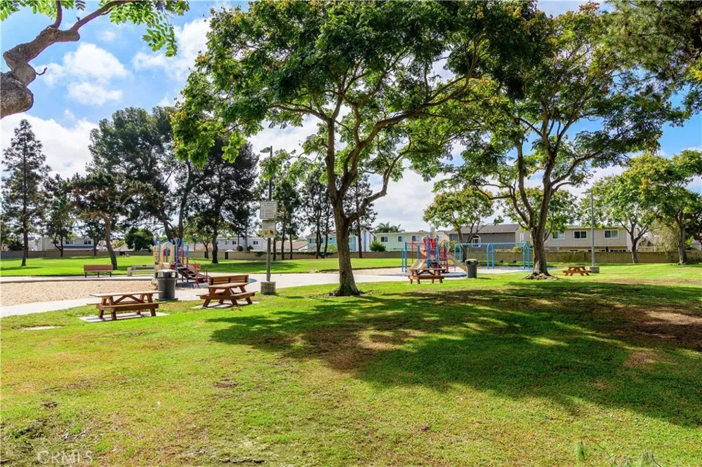 20311 Brentstone Huntington Beach, CA 92646