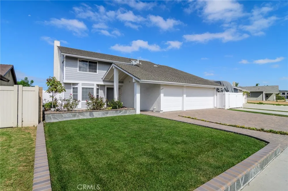 20311 Brentstone Huntington Beach, CA 92646