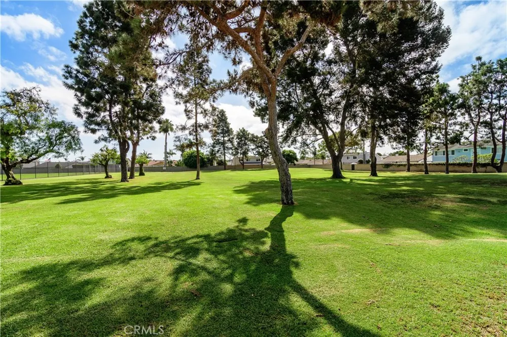 20311 Brentstone Huntington Beach, CA 92646