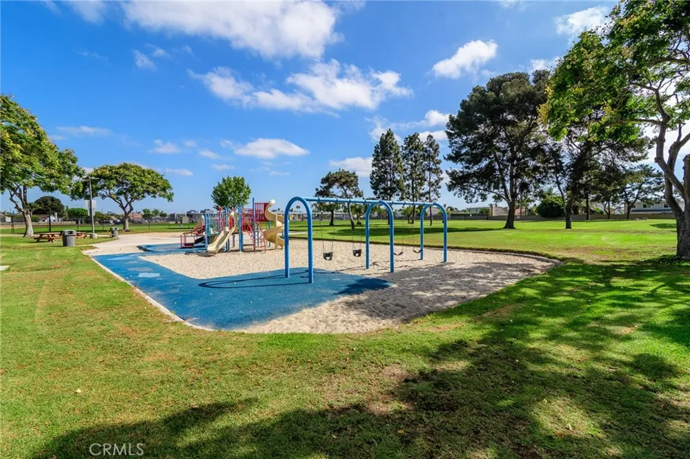 20311 Brentstone Huntington Beach, CA 92646