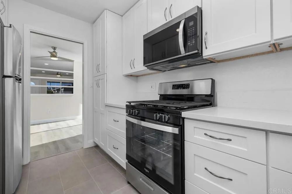 703 Hemlock Avenue Imperial Beach, CA 91932