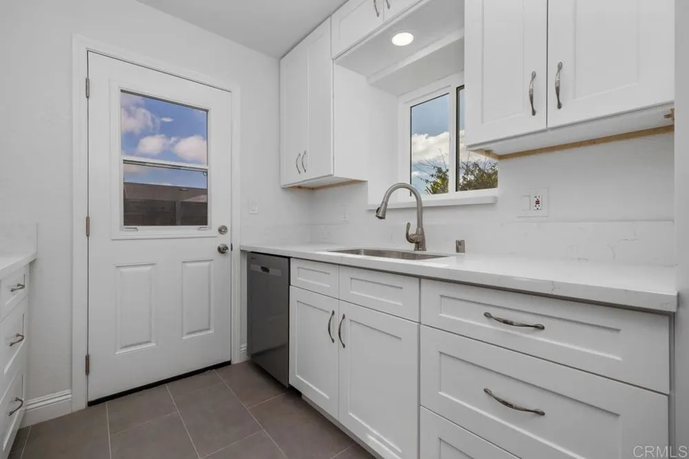 703 Hemlock Avenue Imperial Beach, CA 91932