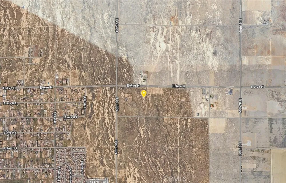 42 Avenue H #2 Lancaster, CA 93535