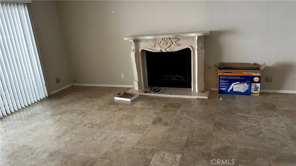 5319 Tendilla Los Angeles, CA 91364