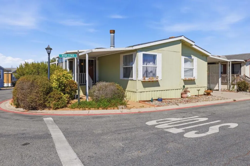 13334 Mira Loma #284 Castroville, CA 95012