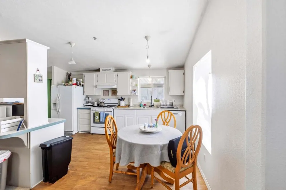 13334 Mira Loma #284 Castroville, CA 95012