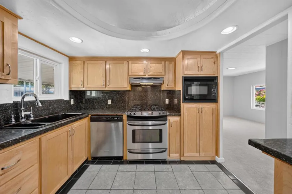12 Quail Hollow Drive #12 San Jose, CA 95128