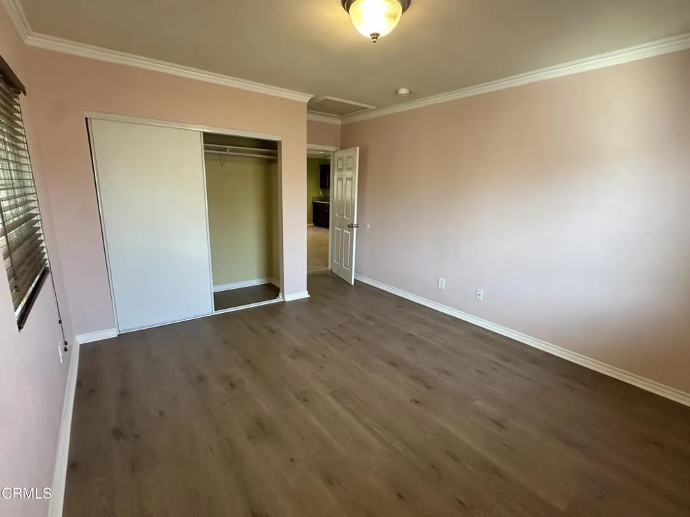 9710 Kester Avenue Los Angeles, CA 91343
