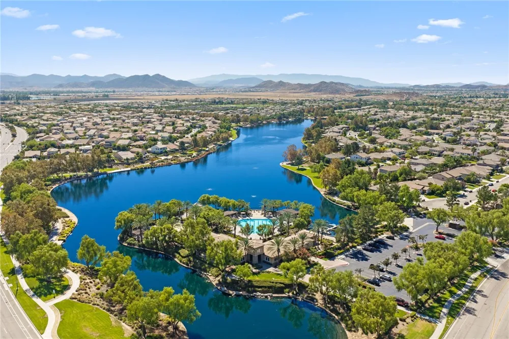 29088 Overboard Drive Menifee, CA 92585