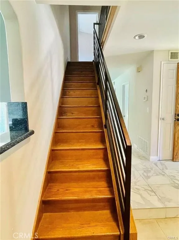 20431 Huntcliff Walnut, CA 91789