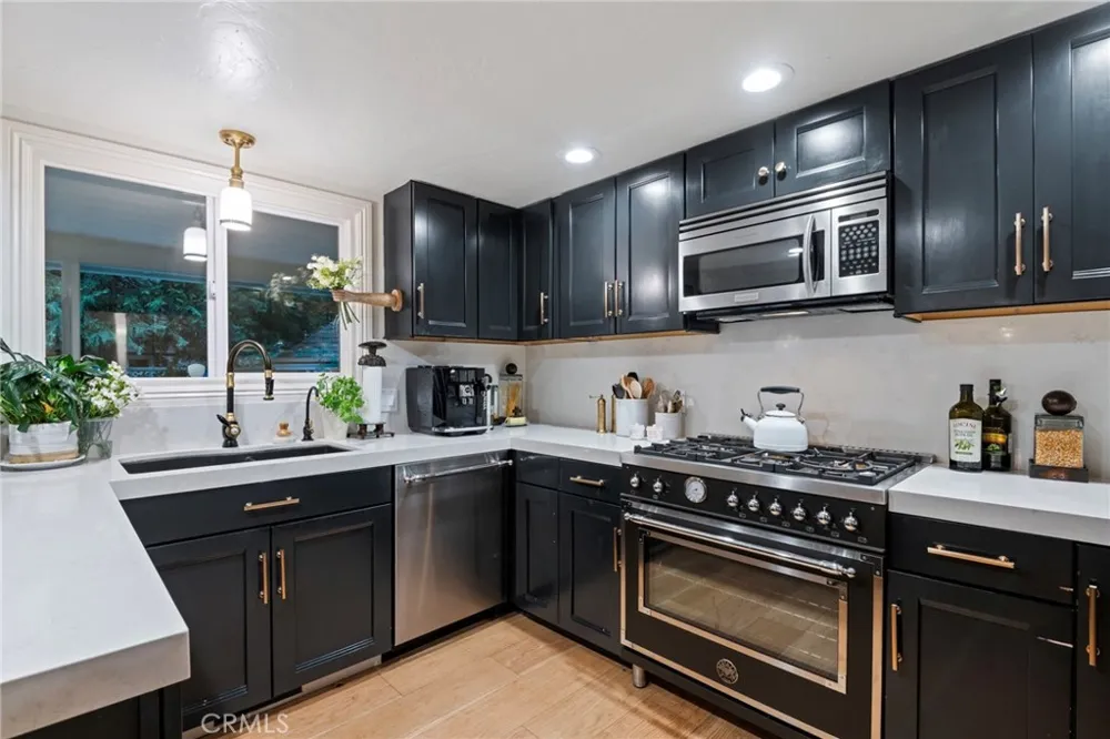 150 Marshall Road Lake Arrowhead, CA 92352