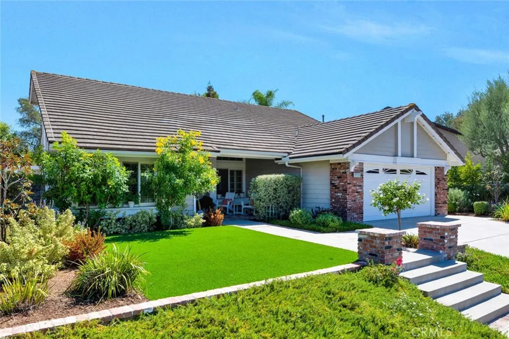 7710 E Strawberry Ridge Orange, CA 92869