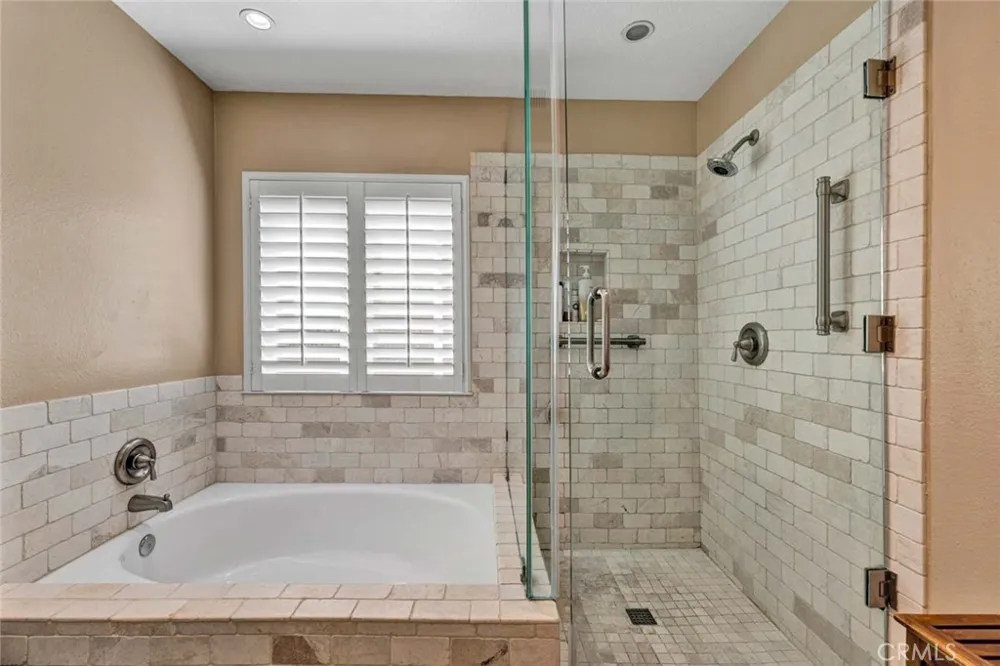 7710 E Strawberry Ridge Orange, CA 92869