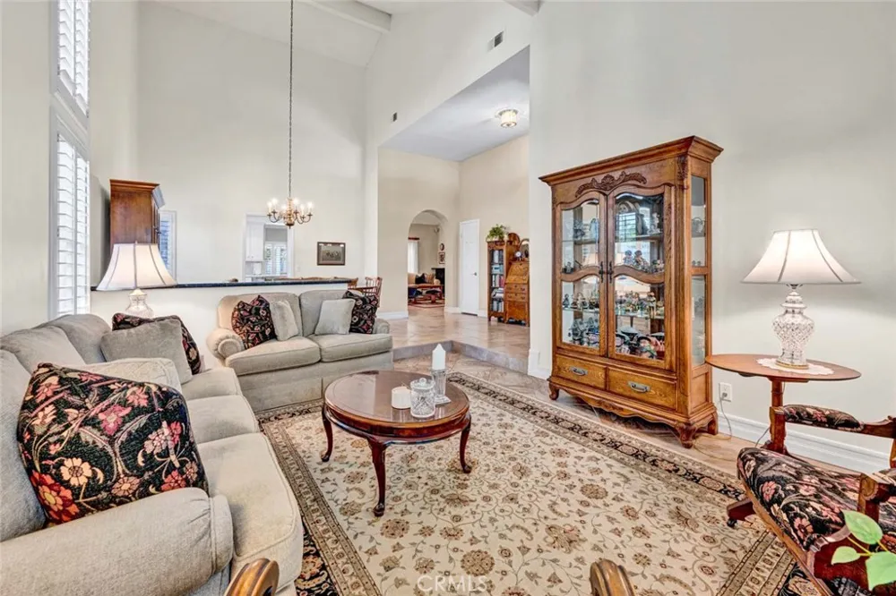 7710 E Strawberry Ridge Orange, CA 92869