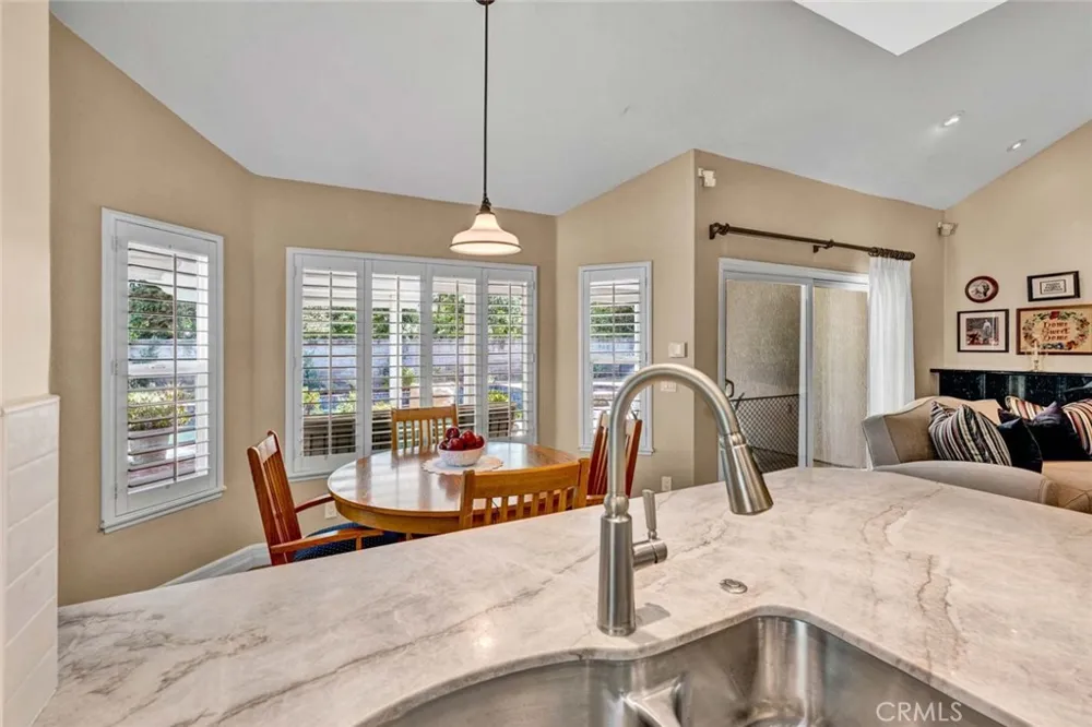 7710 E Strawberry Ridge Orange, CA 92869