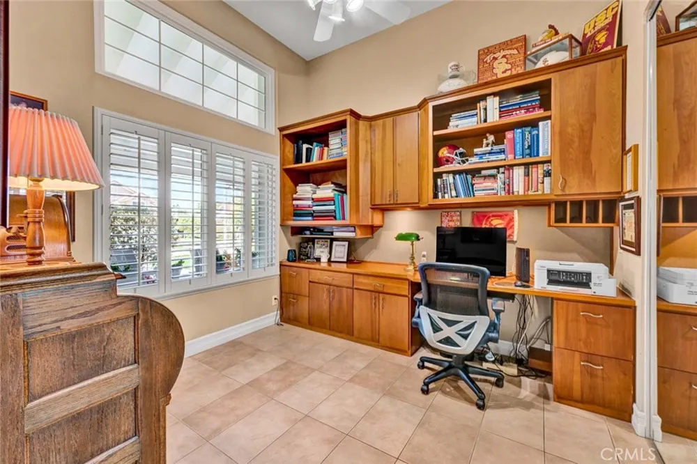 7710 E Strawberry Ridge Orange, CA 92869