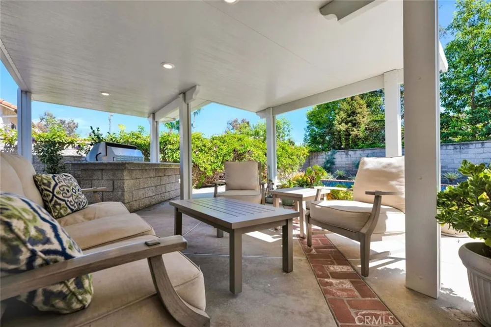 7710 E Strawberry Ridge Orange, CA 92869