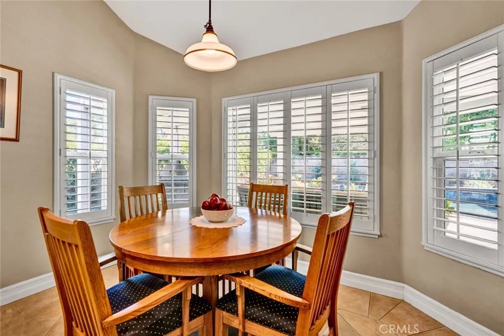 7710 E Strawberry Ridge Orange, CA 92869