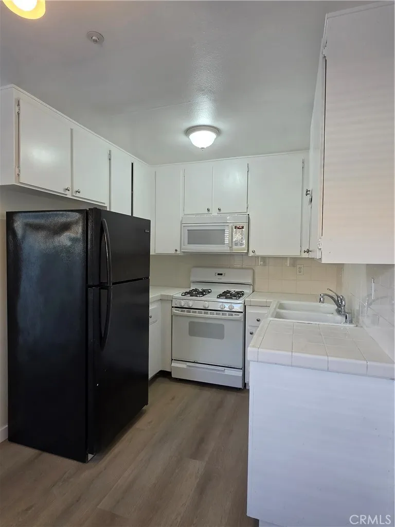 1507 S Euclid #F Ontario, CA 91762