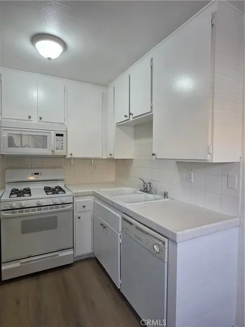 1507 S Euclid #F