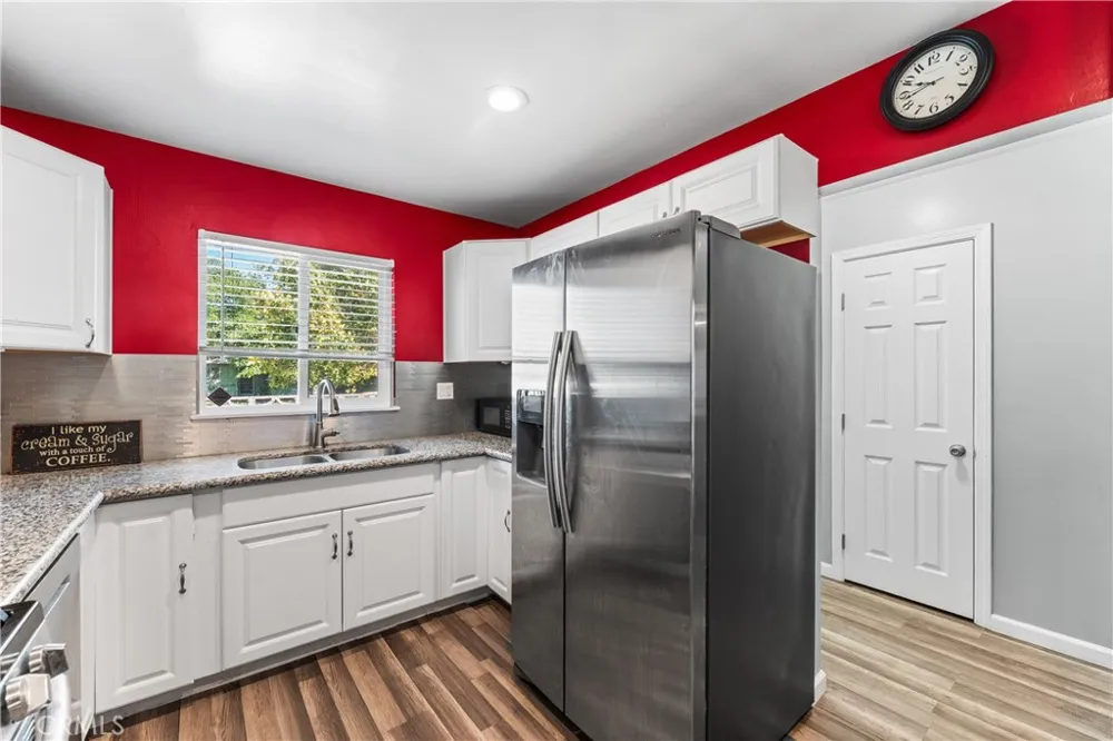 44959 16th W Lancaster, CA 93534