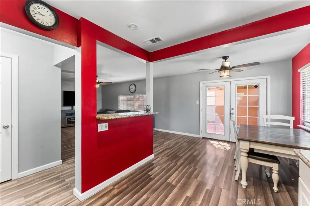 44959 16th W Lancaster, CA 93534