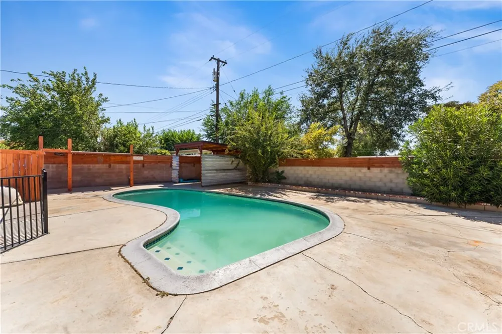 44959 16th W Lancaster, CA 93534