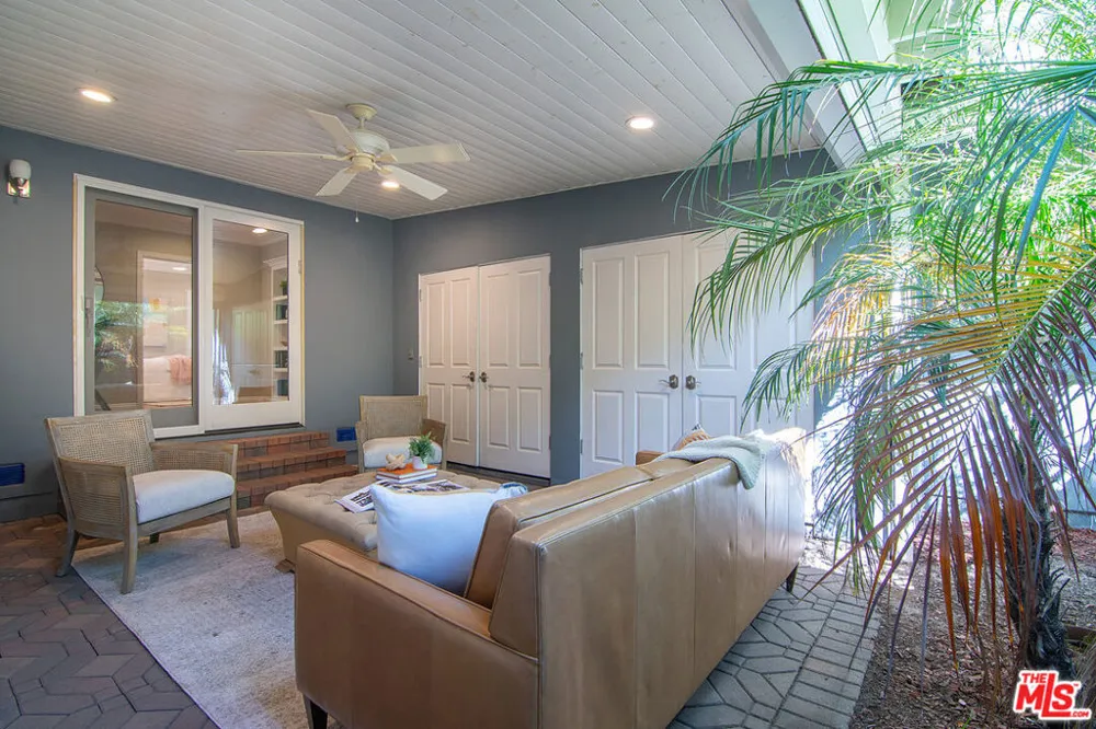1626 S Canfield Avenue Los Angeles, CA 90035