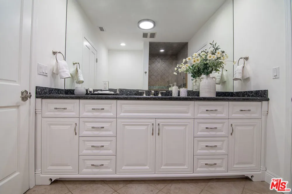 1626 S Canfield Avenue Los Angeles, CA 90035