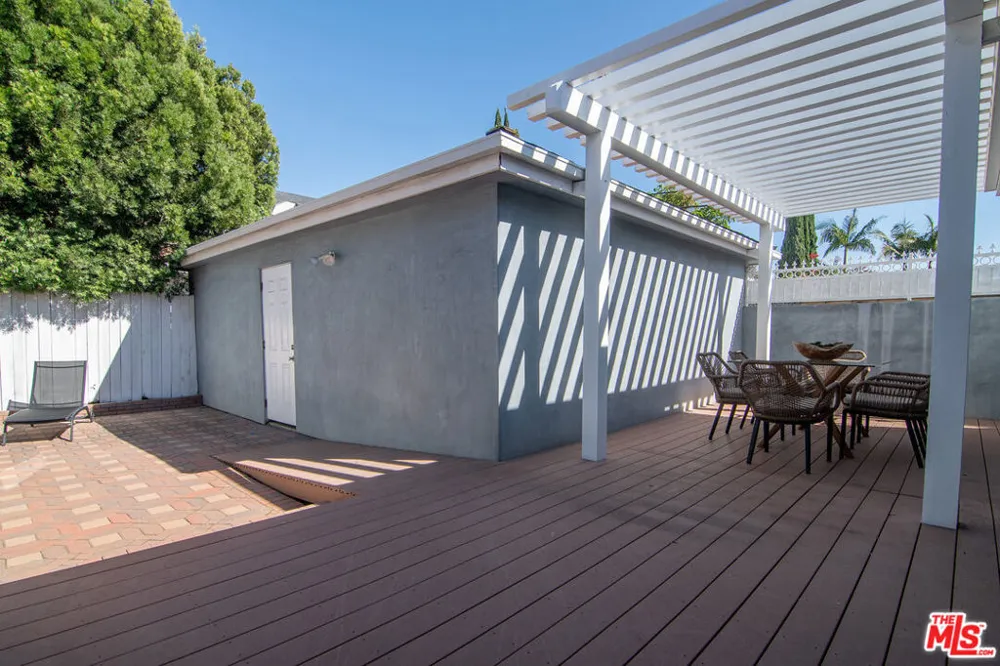 1626 S Canfield Avenue Los Angeles, CA 90035
