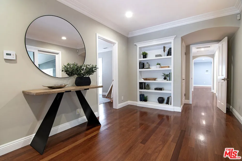 1626 S Canfield Avenue Los Angeles, CA 90035
