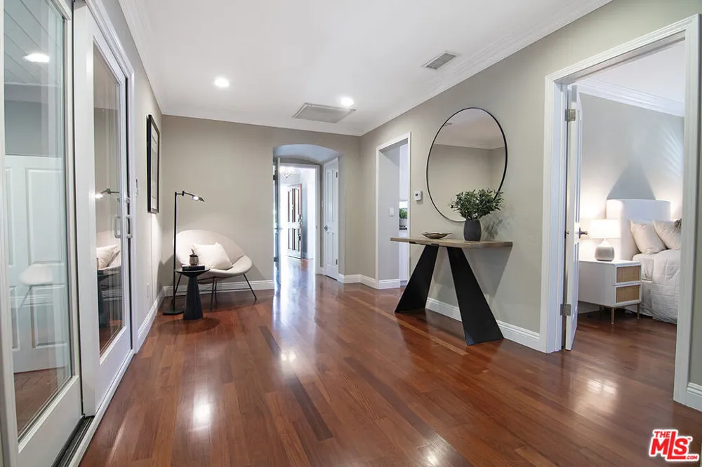 1626 S Canfield Avenue Los Angeles, CA 90035