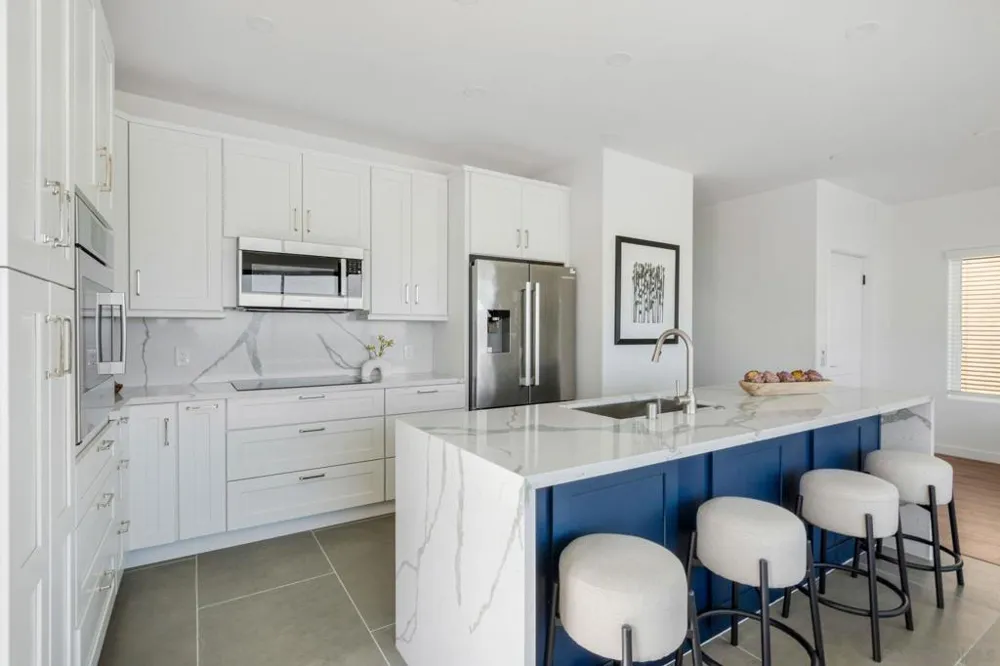 1251 Van Nuys St San Diego, CA 92109