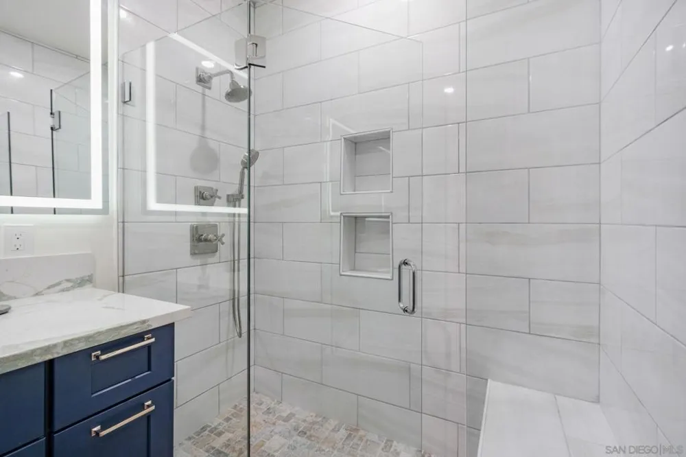 1251 Van Nuys St San Diego, CA 92109