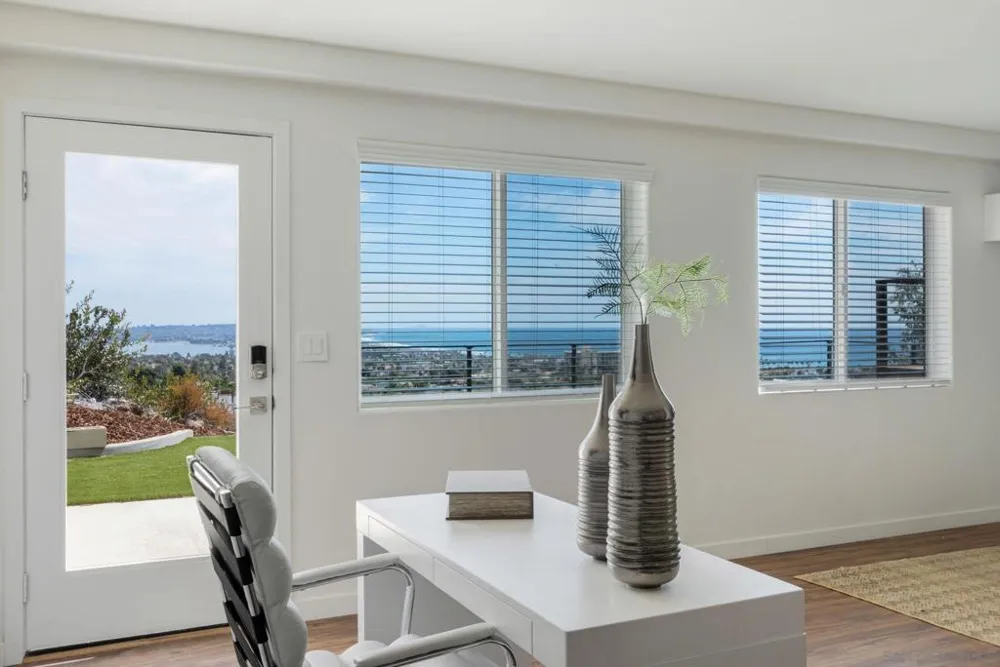1251 Van Nuys St San Diego, CA 92109