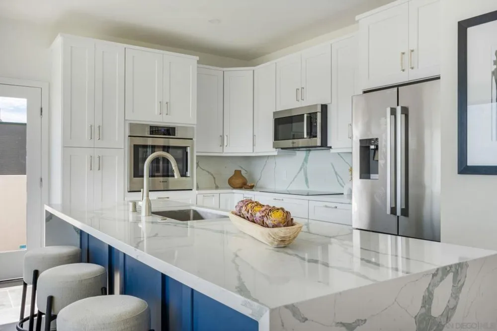 1251 Van Nuys St San Diego, CA 92109