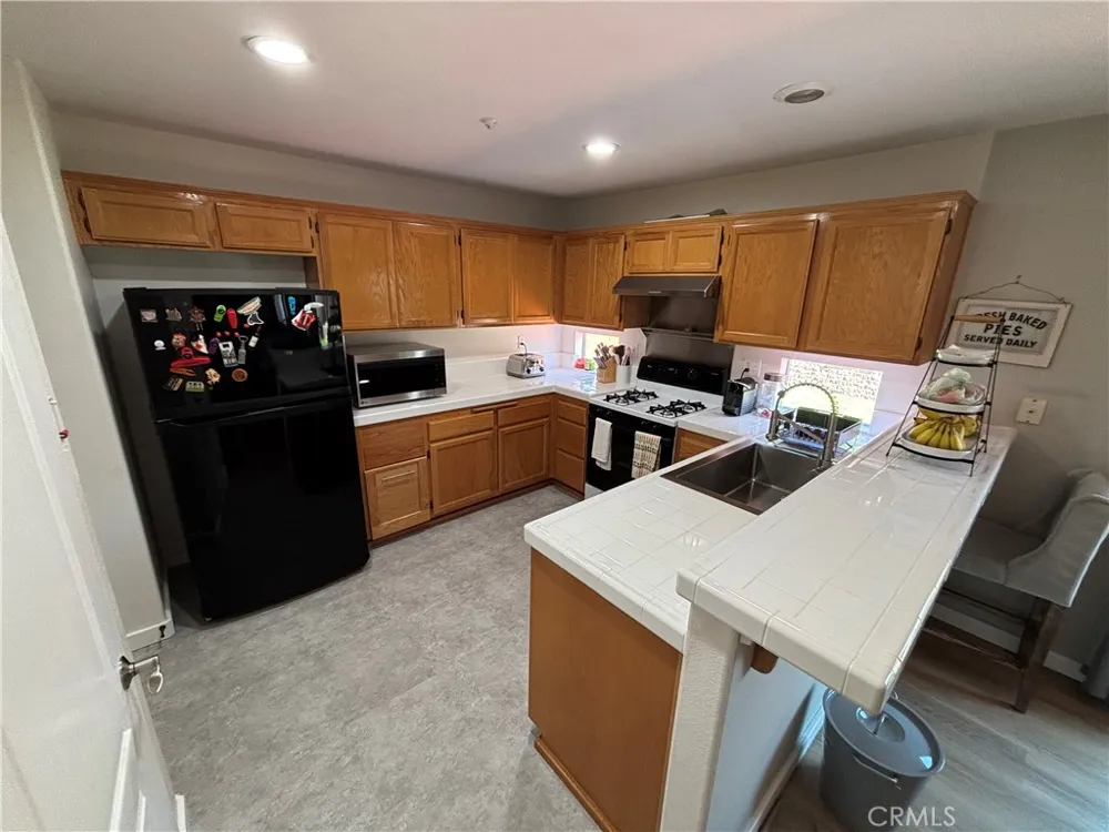604 Isela Oxnard, CA 93030
