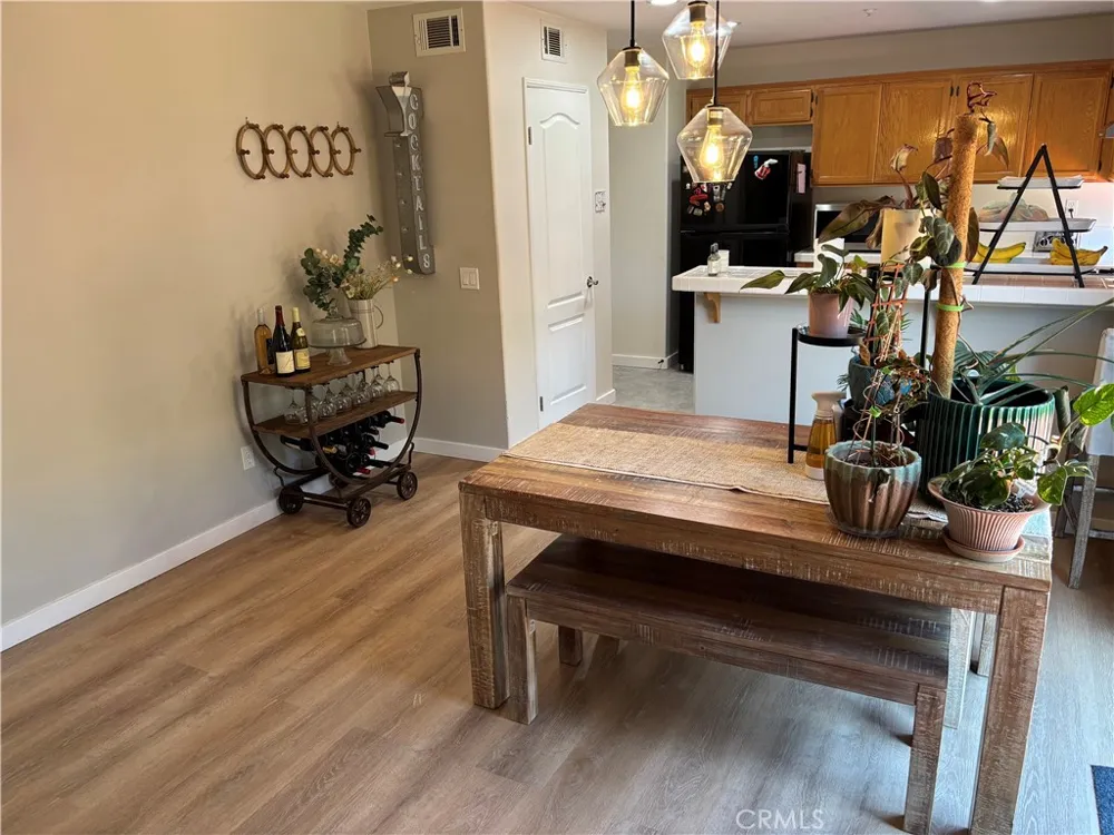 604 Isela Oxnard, CA 93030