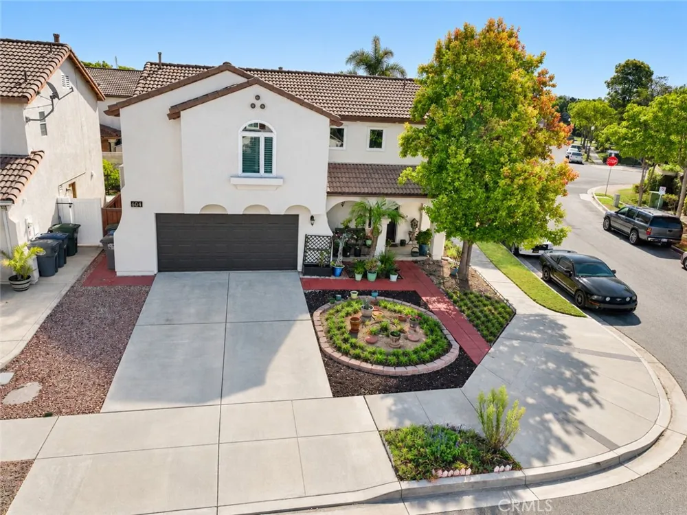 604 Isela Oxnard, CA 93030