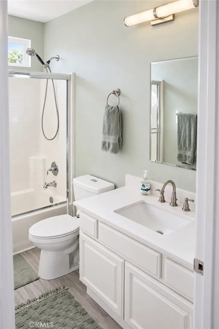 604 Isela Oxnard, CA 93030