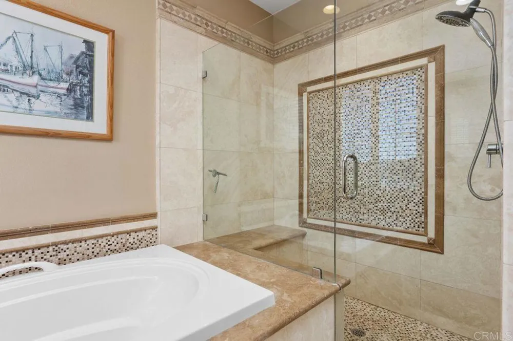 1689 Robin Place Carlsbad, CA 92011
