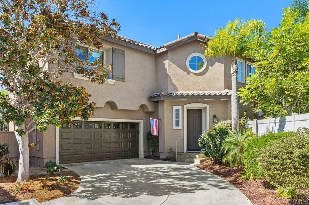 1689 Robin Place Carlsbad, CA 92011