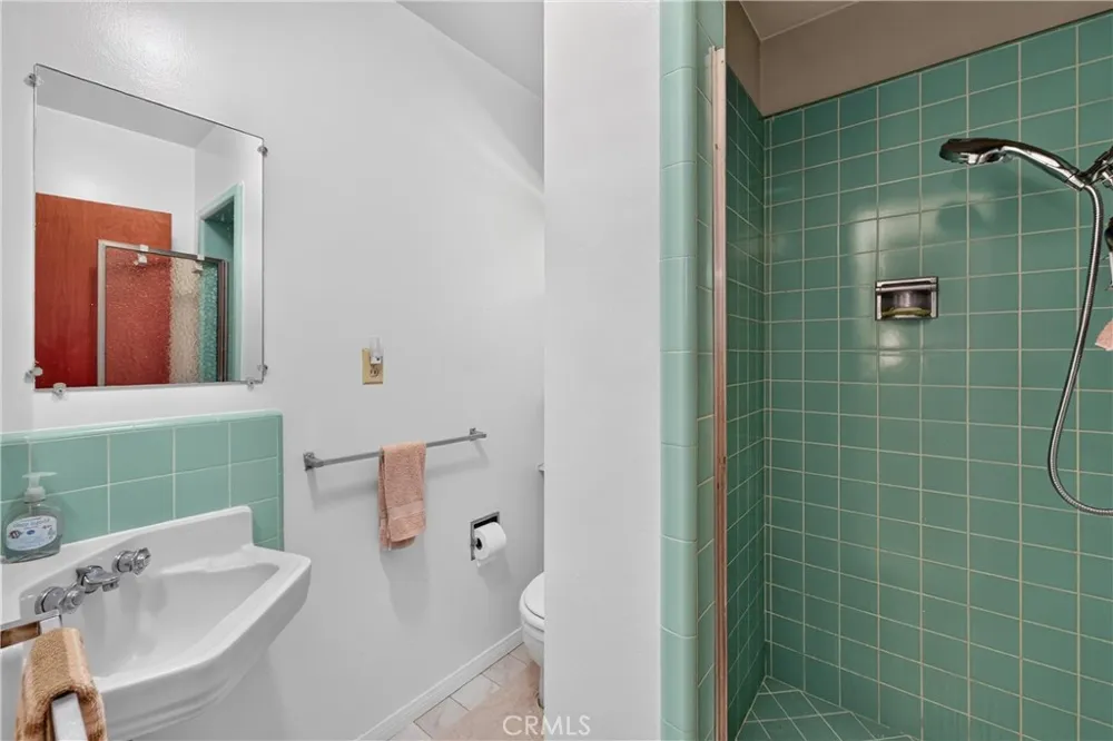 9307 Hasty Ave Downey, CA 90240