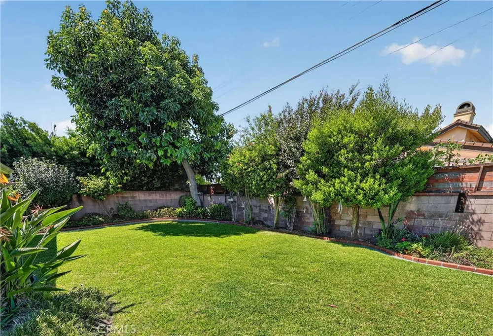 9307 Hasty Ave Downey, CA 90240