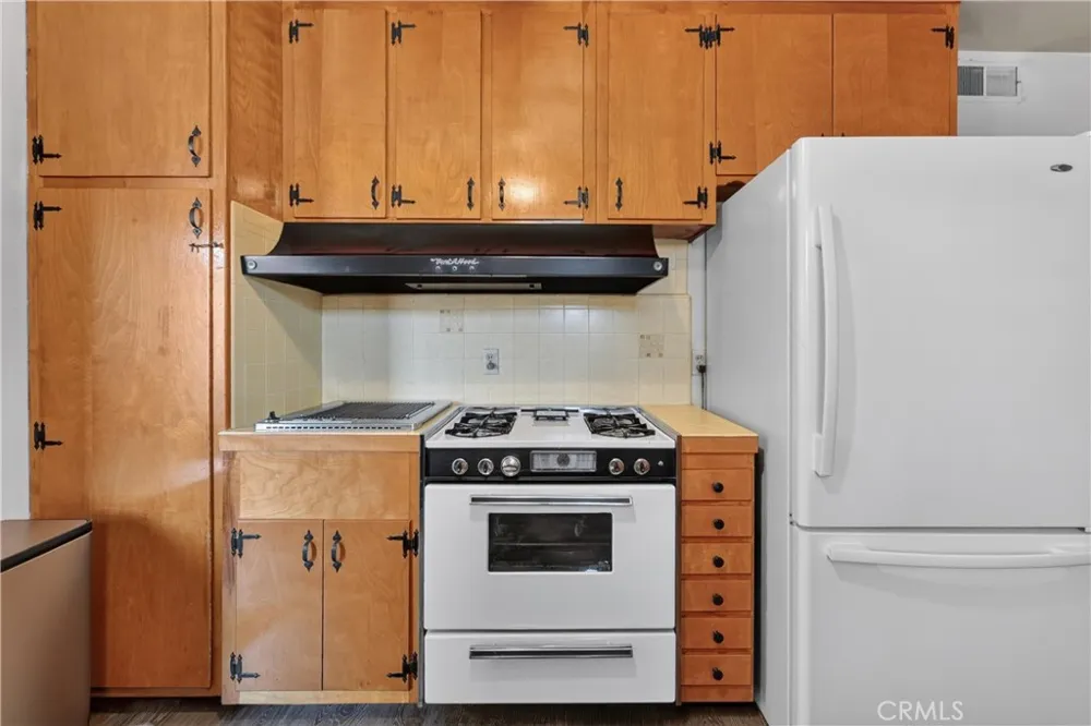 9307 Hasty Ave Downey, CA 90240